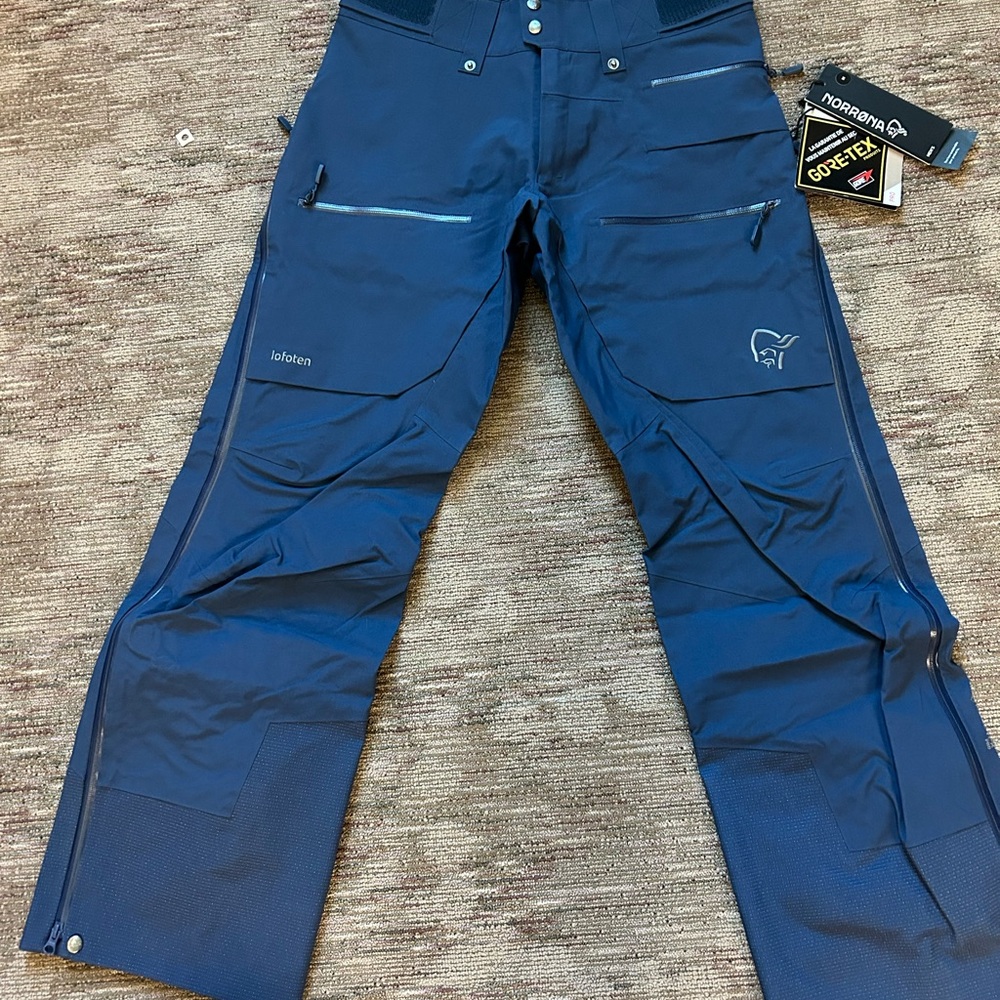 Norrona Men’s lofoten Gore-Tex Pro Pants- NEW with tags